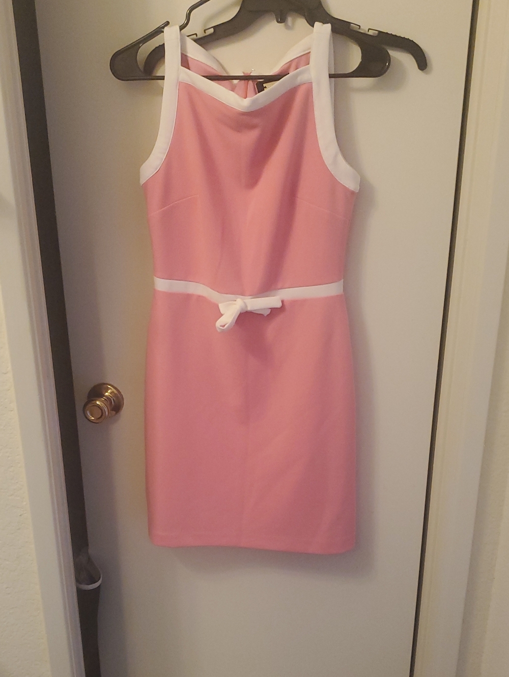 Alexia Admor Pink Dress with White Trim and Bow Waist Accent